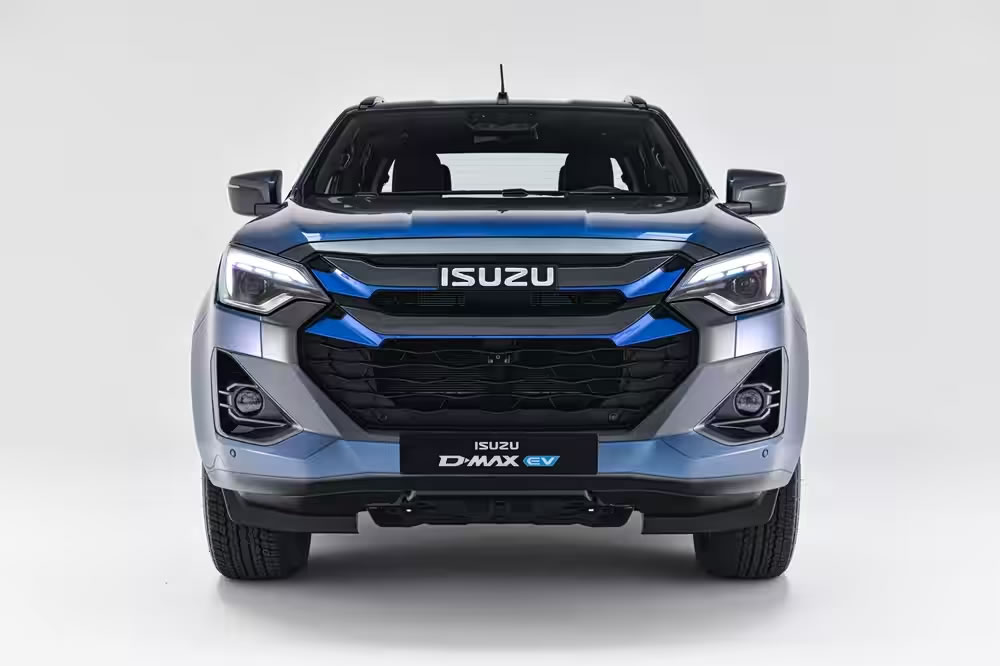 五十鈴純電皮卡D-MAX EV官圖發(fā)布，雙電機(jī)四驅(qū)動(dòng)力